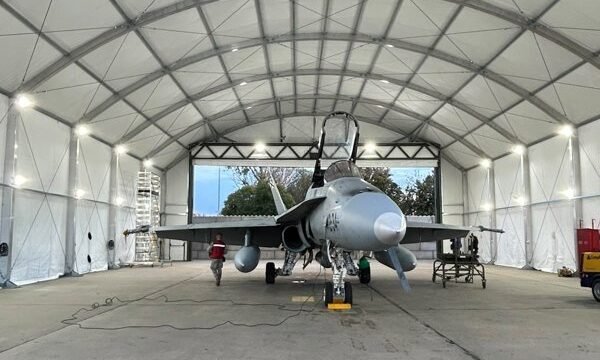 Las Fuerzas Armadas españolas y rumanas coordinan monitoreo aéreo tras detectar actividad de drones cerca de la frontera ucraniana, en un contexto de tensión regional.