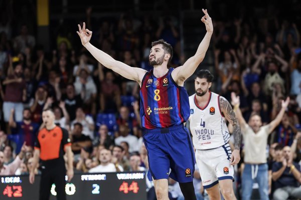 El Barcelona enfrenta a ANADOLU EFES en una de sus primeras partidas de la Euroliga 2026-2027, tras una campaña inicial marcada por dificultades ofensivas y una necesidad de.