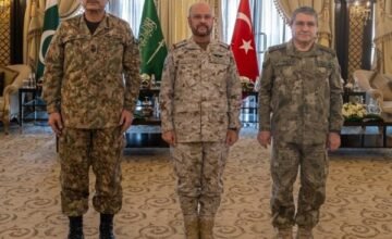 Tras los ataques hutíes en La Meca, Arabia Saudí, Pakistán y Turquía reforzaron su alianza defensiva basada en intereses estratégicos y lazos históricos islámicos.