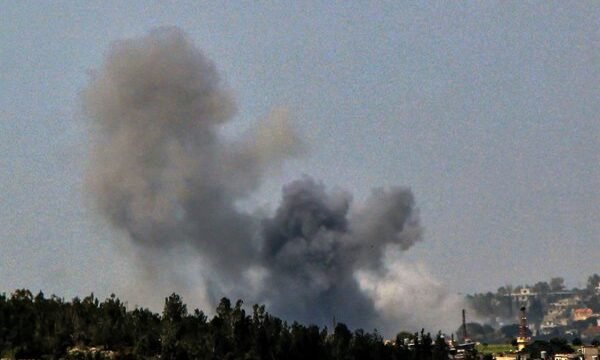 Las operaciones militares israelíes en el sur del Líbano continúan pese al pacto de alto el fuego firmado con Estados Unidos, mientras se mantiene la tensión entre ambos países y.