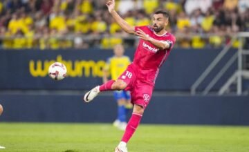 El Ceuta logra su primera victoria en la temporada tras vencer a la Real Sociedad B en un partido clave de la liga española de fútbol.