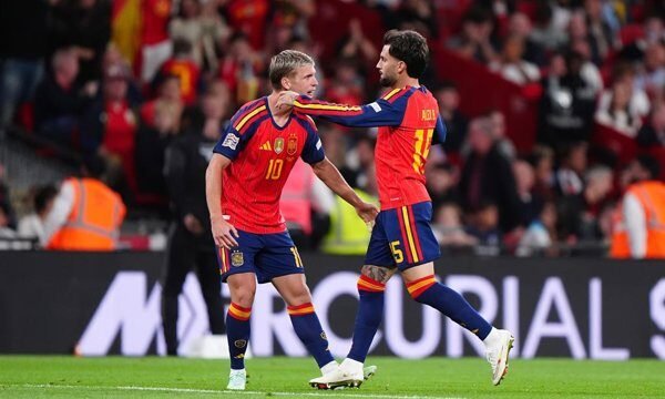 ESPAÑA supera a Inglaterra en un partido clave de la Liga de Naciones, tras una reacción táctica que rompe el empate y permite cerrar el marcador con GOLES en el segundo tiempo.