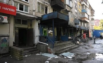 En el contexto de la guerra, las autoridades ucranianas registran una serie de explosiones en áreas urbanas que afectan infraestructuras civiles y provocan evacuaciones masivas.