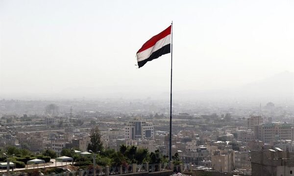 La situación de salud en Yemen se agrava con el crecimiento del número de personas desplazadas y la falta de acceso a servicios básicos en zonas conflictivas.