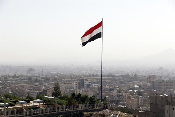 La situación de salud en Yemen se agrava con el crecimiento del número de personas desplazadas y la falta de acceso a servicios básicos en zonas conflictivas.