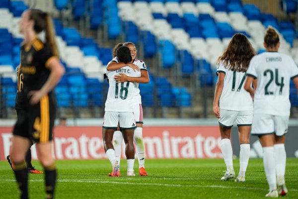 El REAL MADRID Femenino se prepara para un partido clave en la fase de grupos de la Champions Femenina, tras una temporada con resultados equilibrados pero sin claridad en.