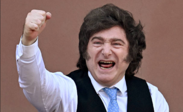 El presidente argentino Javier Milei encabezando un acto oficial.