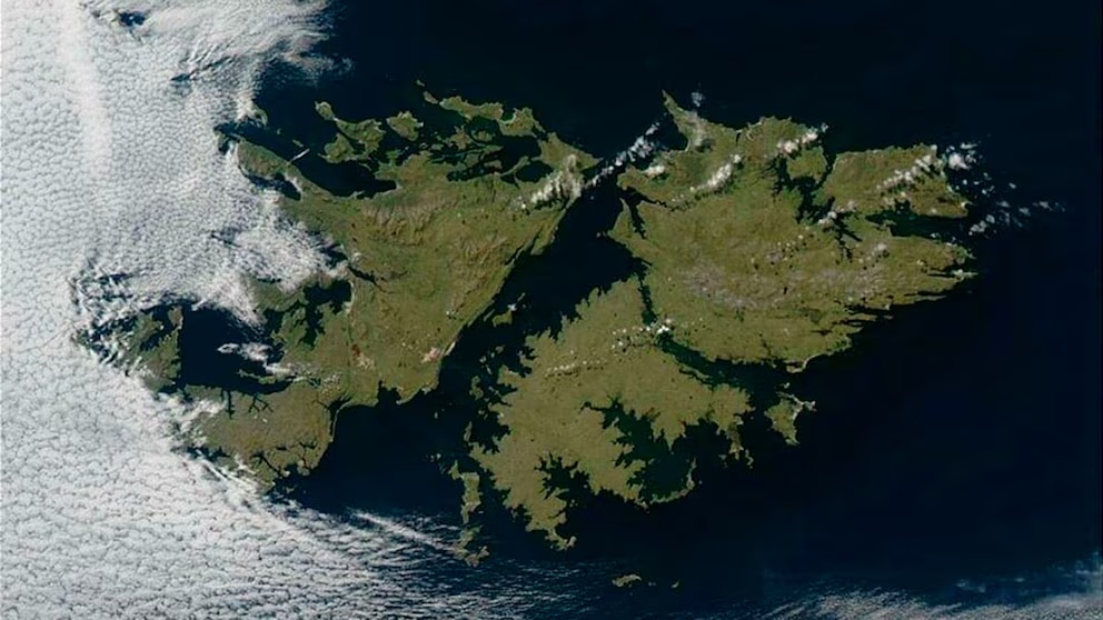 Vista aérea de las Islas Malvinas en el Atlántico Sur.