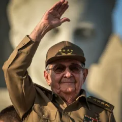 Raúl Castro en un acto oficial de la Dirección de Seguridad Personal en La Habana.