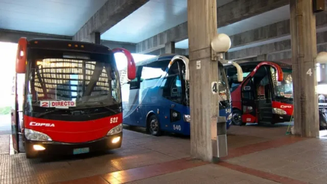 Acceso vial hacia la península de Punta del Este.
