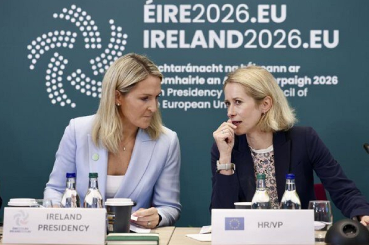 Reunión de ministros y diplomáticos europeos a puertas cerradas.
