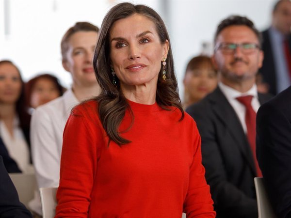 La reina Letizia aboga por un acceso universal a la atención de salud mental