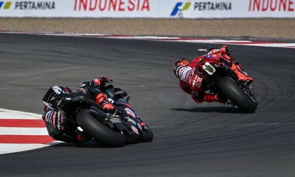 Máximo Quiles de España se corona campeón mundial de Moto3