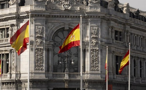 España enfrenta déficit de un millón de viviendas para 2028 según el Banco de España