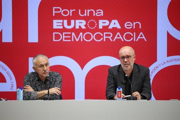 UGT y CCOO instan al Frente Amplio a firmar un acuerdo y afirman: «El país os espera»