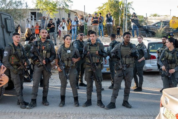 Detenidos dos israelíes por incidentes violentos en Cisjordania y resistencia a retirarse