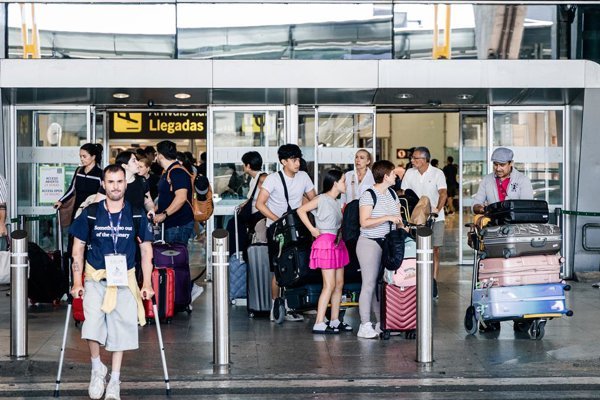 Aena consolida récord de viajeros en España y Brasil