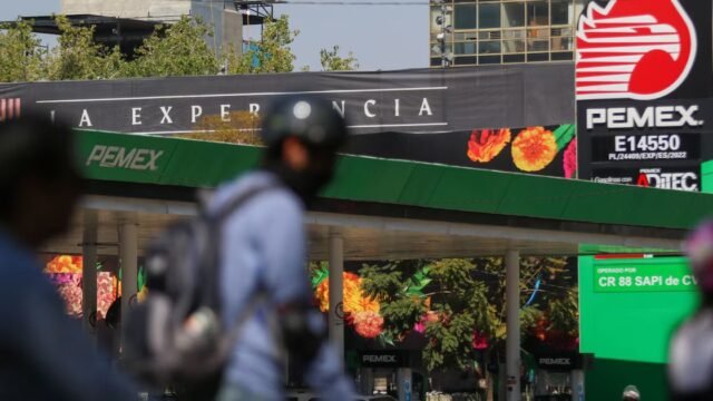 Frase polémica de Leonardo Aguilar, «Nací para triunfar», resurge tras concierto controvertido en Guadalajara