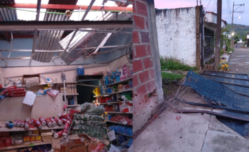 En la región de Tibú, Norte de Santander, se registró un ataque con drones explosivos que dejó heridas en cuatro personas, incluyendo a una adolescente de 14 años. La comunidad.