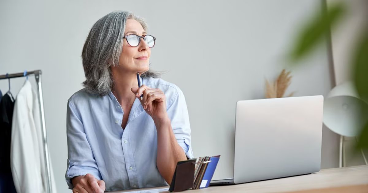 El envejecimiento de la fuerza laboral afecta a las empresas peruanas, con más de siete millones de personas mayores de 50 años en edad activa