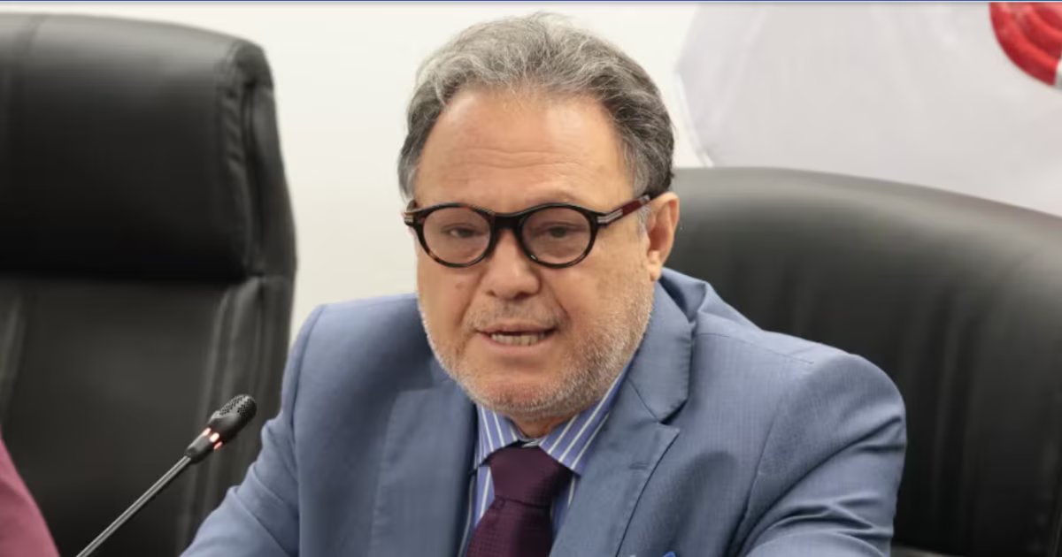 La Comisión Constitucional del Senado reanuda el lunes el debate sobre facultades