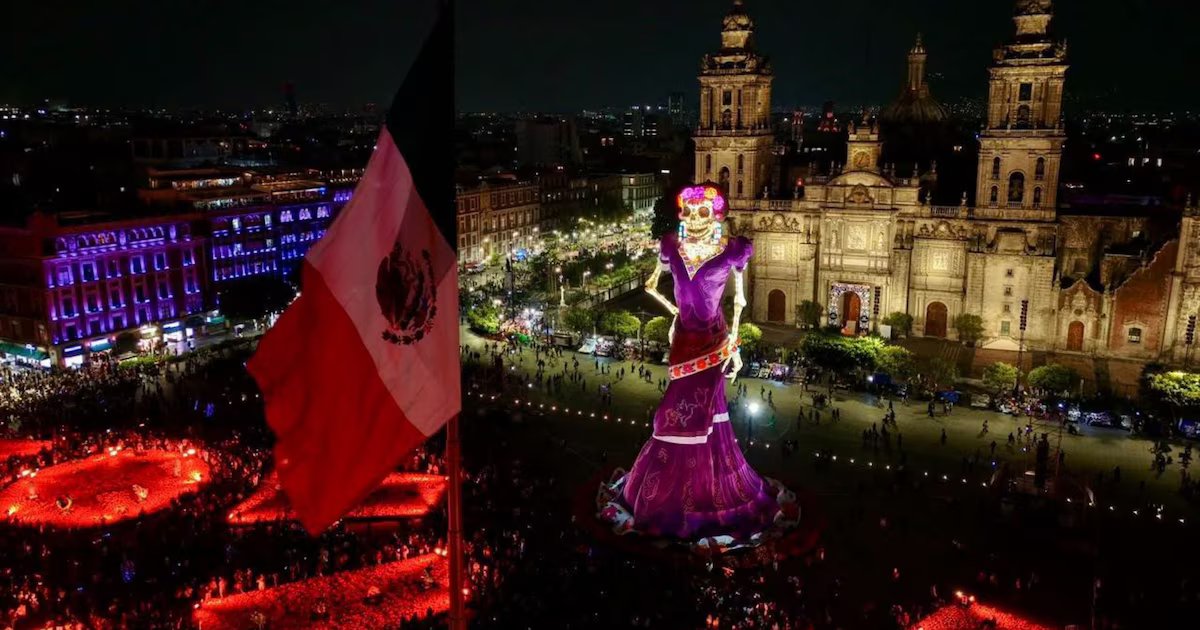 ¿Lloverá en la Ciudad de México durante Halloween, desfile del Día de Muertos y la Megaofrenda en el Zócalo?