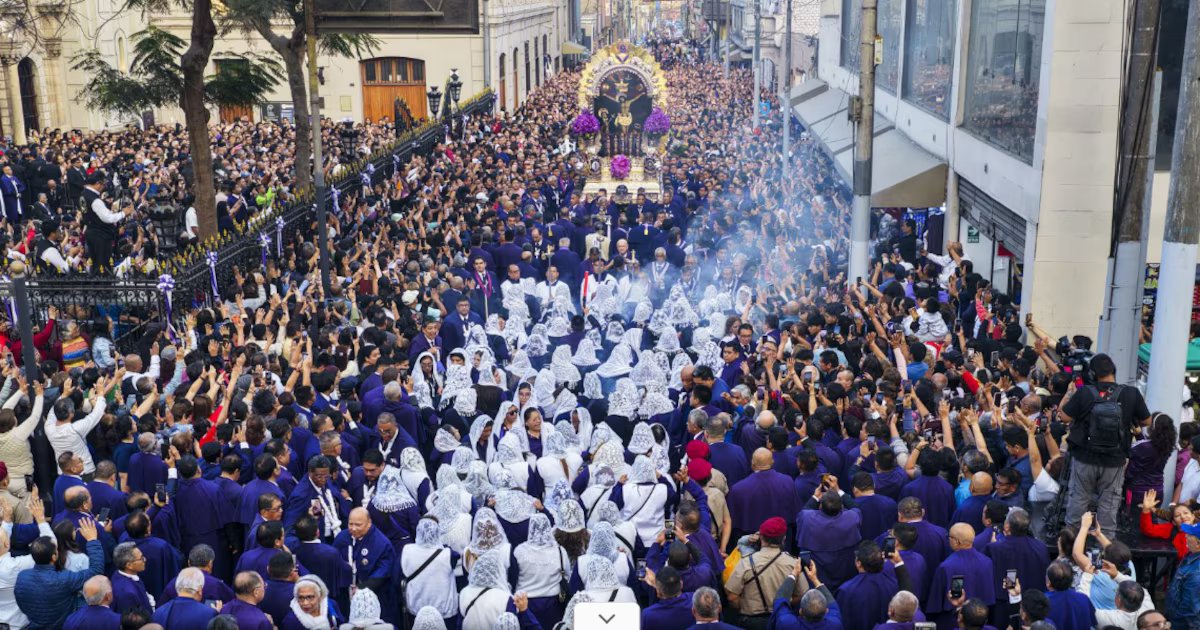 Recorrido EN VIVO del Señor de los Milagros hoy domingo 18 de octubre