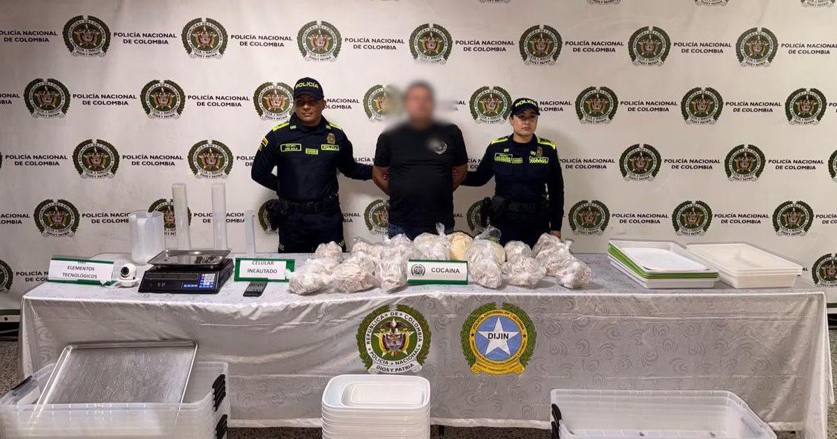 Operativo en Medellín captura a sospechoso y incauta 32 kilos de cocaína