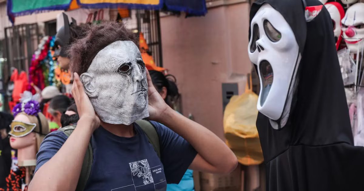 Halloween y Canción Criolla: el fenómeno comercial que paraliza Perú