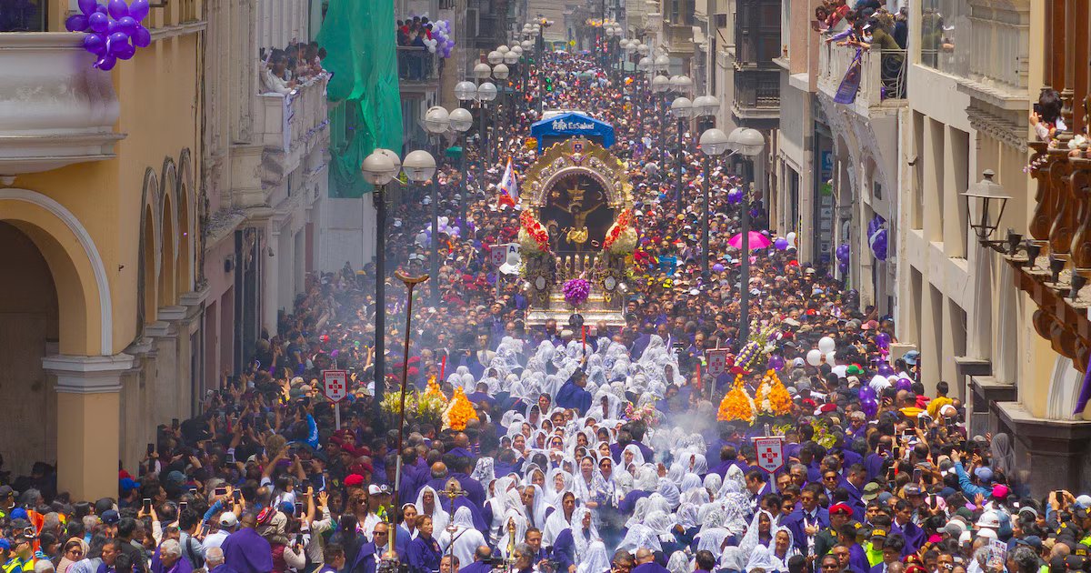 Procesión del Señor de los Milagros en Lima: detalles de ruta y horarios para el domingo 18 de octubre de 2026