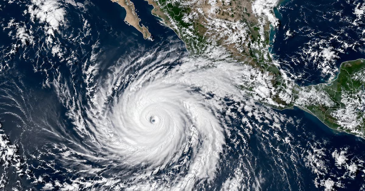 Simón se intensifica a huracán categoría 4 y pone en alerta a cinco estados en México este sábado 10 de octubre