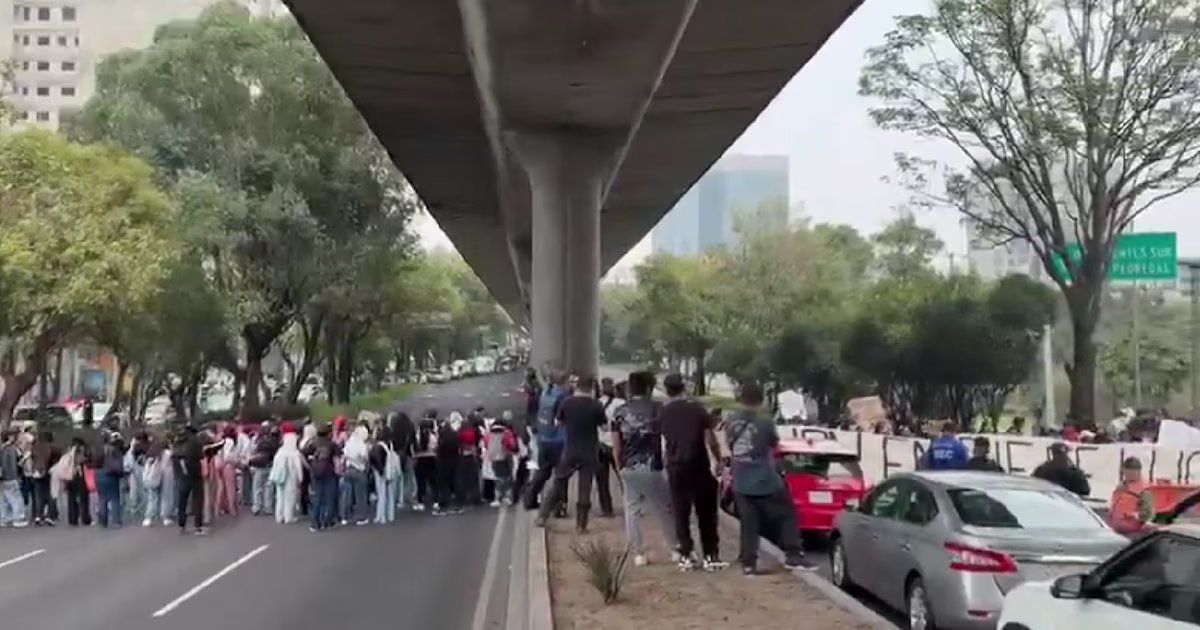 EN VIVO | Bloqueos y manifestaciones afectan la carretera México-Toluca hoy