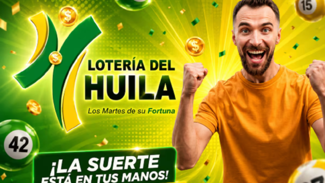 Extracción de bolillas durante el sorteo oficial de la Lotería del Huila en Neiva.