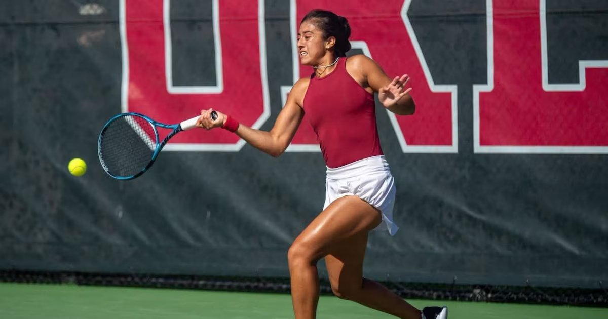 Dana Guzmán logra victoria histórica en el W35 de Norman al derrotar a Evialina Laskevich en casi cuatro horas