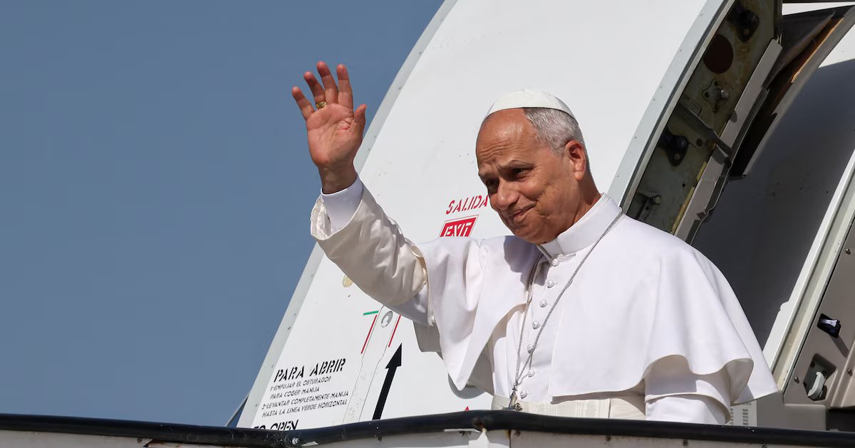 Recorrido aéreo del papa León XIV en Perú: cinco vuelos, dos aviones y 31 tripulantes