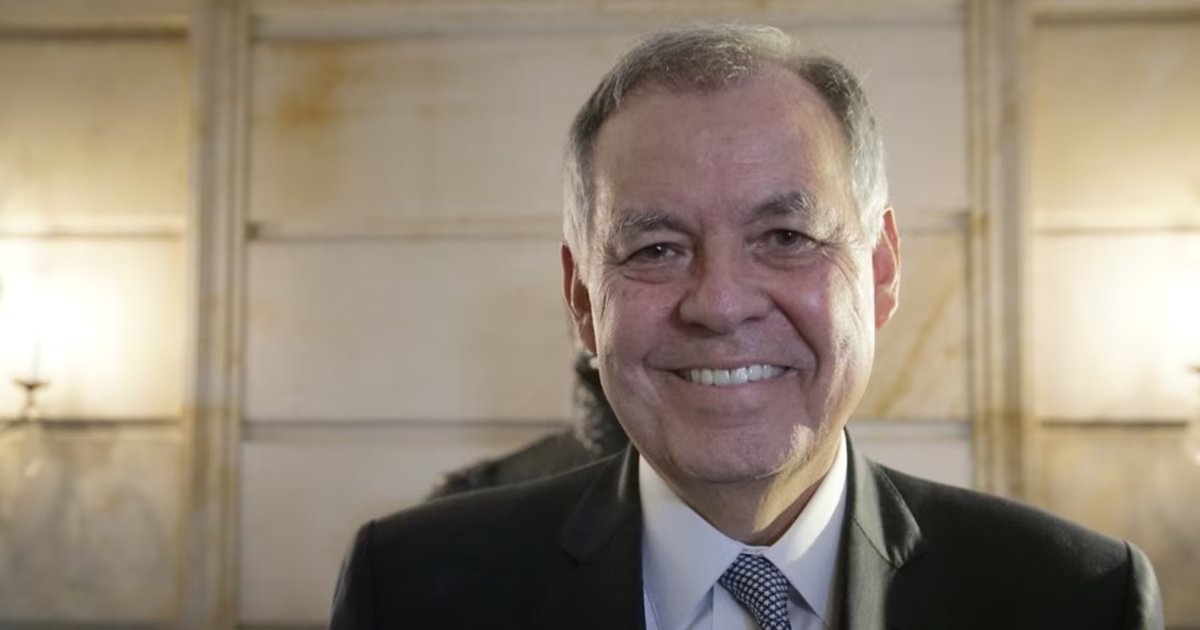 Alejandro Ordóñez, exprocurador y exembajador, prepara su toma de posesión