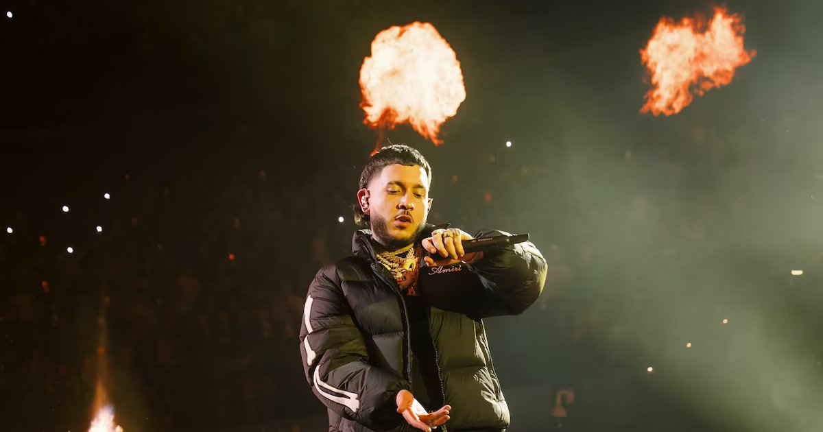 Kris R obtiene treinta premios por éxito en streaming antes del concierto