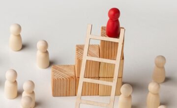 El entorno empresarial peruano enfrenta desafíos estructurales para que las startups logren crecer internacionalmente, con limitaciones en acceso a capital y desarrollo de.