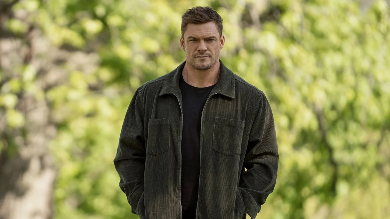 Creador de ‘Reacher’ considera nuevo spin-off tras éxito de ‘Neagley’