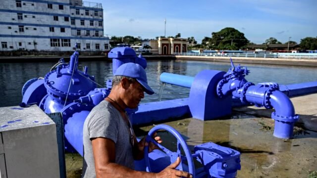 Acciones de Moderna en Latinoamérica caen 24% tras filtraciones no verificadas sobre su vacuna contra el melanoma
