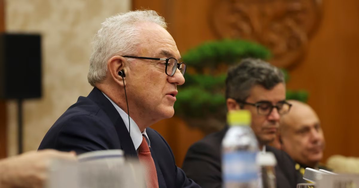Uruguay rechaza renovar vínculos con Venezuela y duda de la legitimidad de Delcy Rodríguez