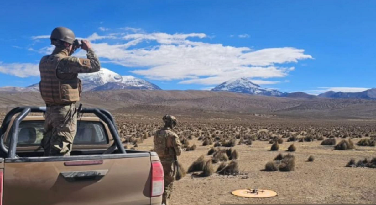 Soldados de la Brigada Motorizada N° 24 Huamachuco del Ejército de Chile formados en hilera.
