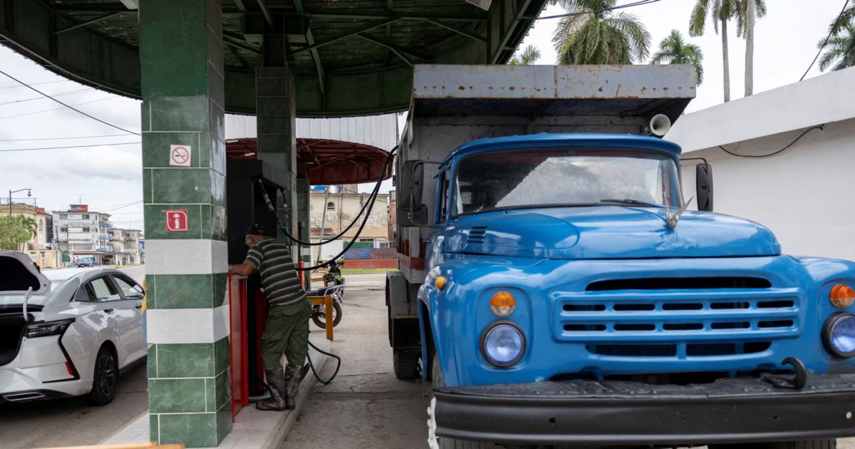 Experto advierte que la falta de planificación podría agravar la crisis en Cuba durante la fase de transición