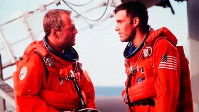 Tom Hanks despidió a Connor Ratliff en ‘Hermanos de Sangre’ y años después se disculpó en un podcast