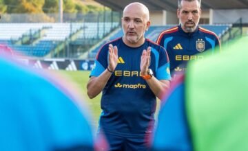 La selección española Sub-21 recibe a San Marino en un partido decisivo para la clasificación al Europeo de Serbia y Albania.