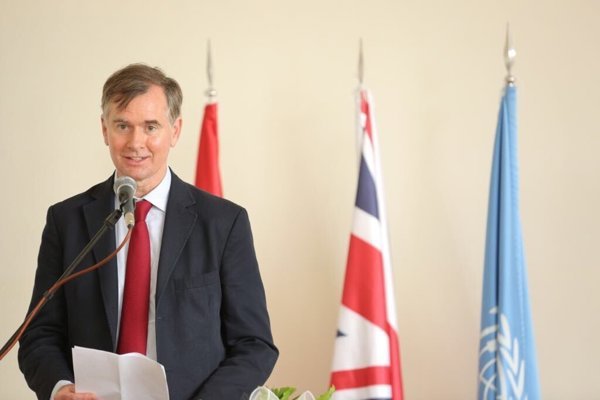 El gobierno iraní ha expresado su rechazo a declaraciones del primer ministro británico sobre posibles vínculos entre Irán y un incidente cerca de una base militar en Inglaterra.