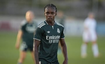 El partido entre REAL MADRID y Manchester CITY se disputó en el ESTADIO de la Academia MCFC durante la fase de grupos de la Liga de Campeones Femenina 2026-2027, tras una semana.
