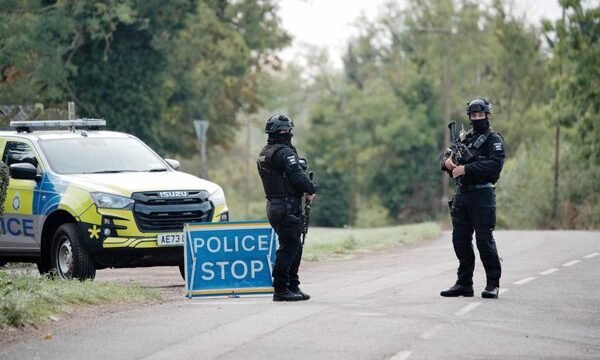 El conflicto entre Irán y aliados occidentales ha intensificado las tensiones en instalaciones militares británicas, especialmente tras el lanzamiento de una ofensiva por parte de.
