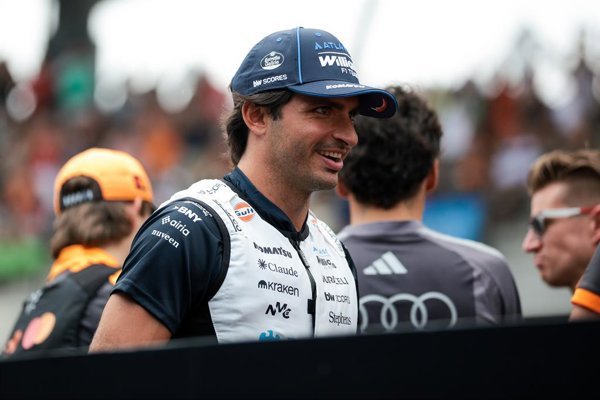 El toque entre dos pilotos en una carrera de Fórmula 1 afectó la posibilidad de puntuación para un equipo de Williams en una etapa clave del campeonato
