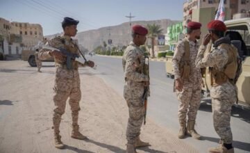 El gobierno yemení ha iniciado una operación militar masiva para recuperar territorios clave, con apoyo aéreo de la coalición liderada por Arabia Saudí, en un esfuerzo por.